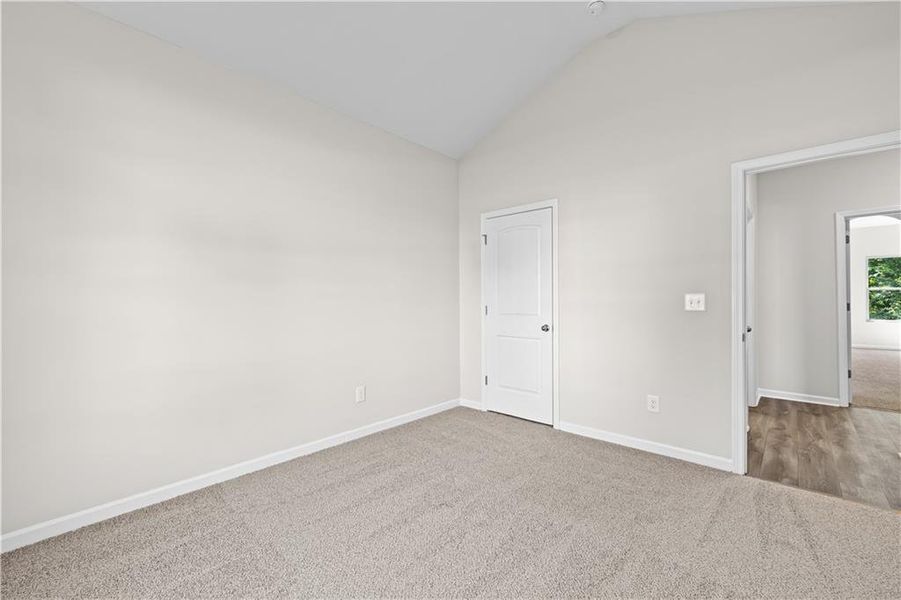 Spacious, unfurnished interior of a new home in , Villa Rica (Image 16).