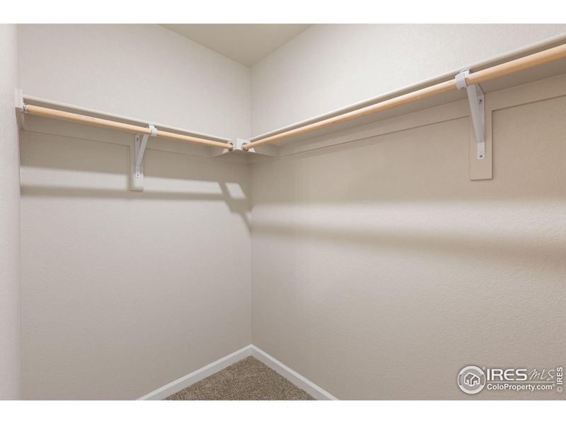 Spacious, unfurnished interior of a new home in Spring Valley, Longmont (Image 19). Spacious, unfurnished interior of a new home in Spring Valley, Longmont (Image 19).