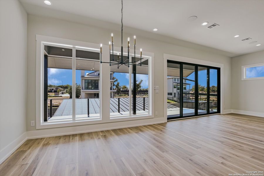 Spacious, unfurnished interior of a new home in , Kingsland (Image 30).