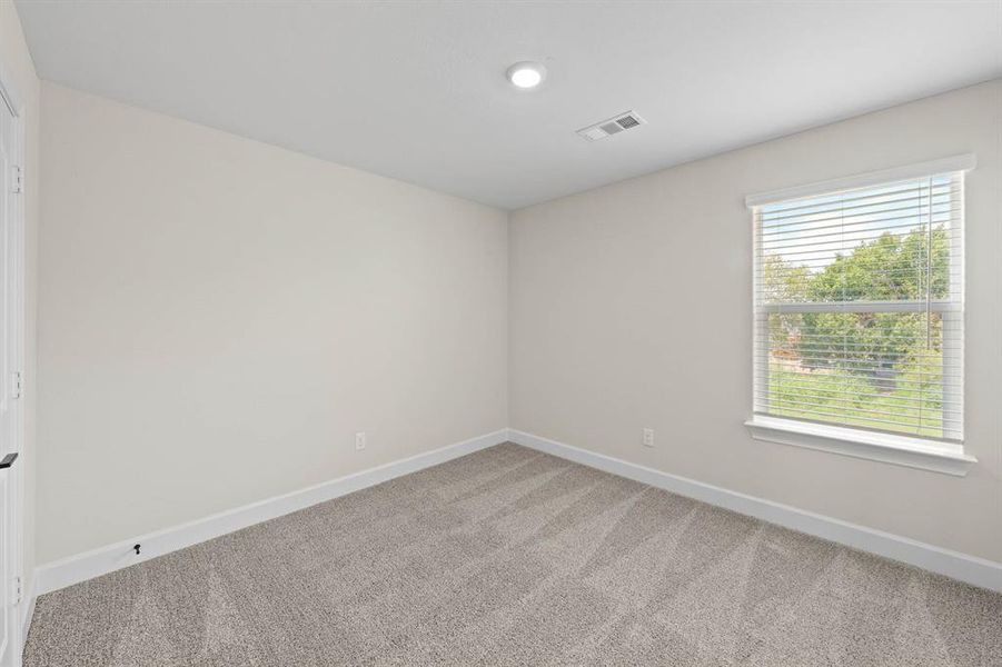 Spacious, unfurnished interior of a new home in Yarbrough Farms, Pilot Point (Image 7). Spacious, unfurnished interior of a new home in Yarbrough Farms, Pilot Point (Image 7).