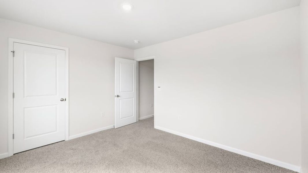 Spacious, unfurnished interior of a new home in Baxter Village, Boiling Springs (Image 26).