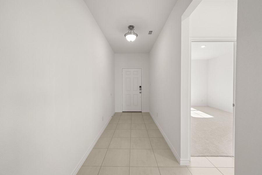 Spacious, unfurnished interior of a new home in Baker Farms, Cleburne (Image 15). Spacious, unfurnished interior of a new home in Baker Farms, Cleburne (Image 15).
