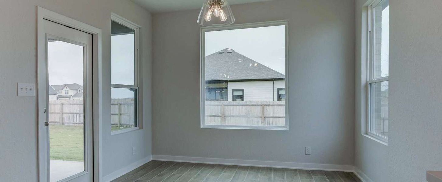 Representative unfurnished interior of a home built from the Guadalupe by Ashton Woods in Saddlebrook Ranch, Schertz (Image 17).