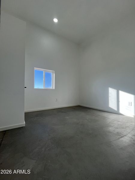 13) 66810-69679f8bd1396