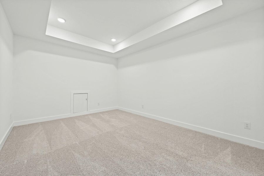 Representative image. Features, specifications, selections and colors may vary.