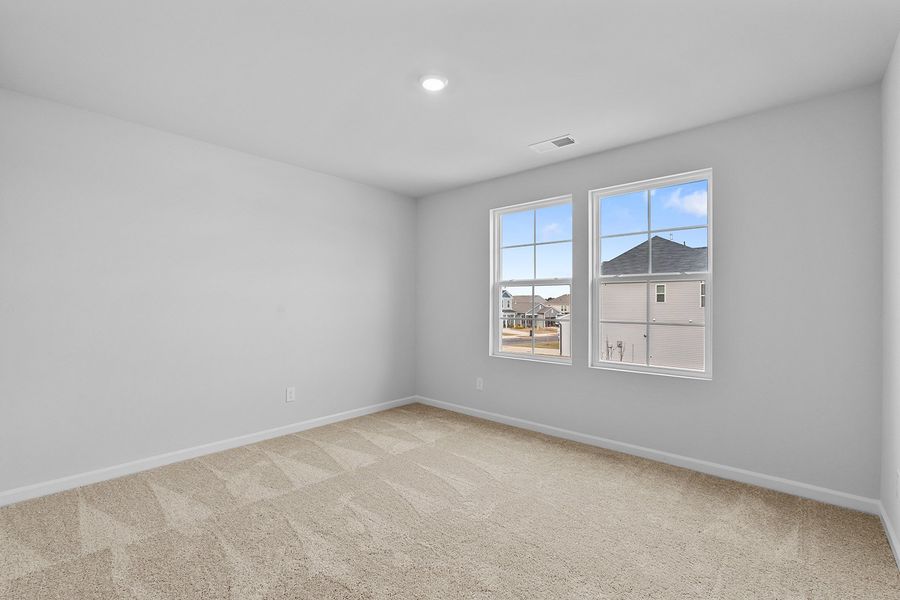 Spacious, unfurnished interior of a new home in Bell West, Kernersville (Image 34).