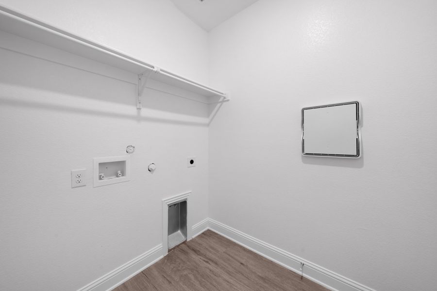 Spacious, unfurnished interior of a new home in Stonecreek, Sulphur Springs (Image 28). Spacious, unfurnished interior of a new home in Stonecreek, Sulphur Springs (Image 28).
