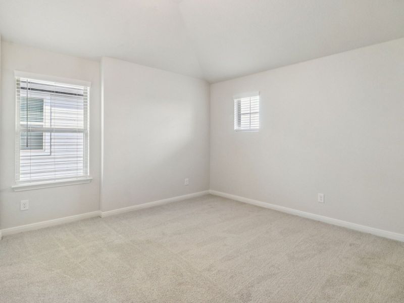 Spacious, unfurnished interior of a new home in Fox Falls, Boerne (Image 31). Spacious, unfurnished interior of a new home in Fox Falls, Boerne (Image 31).