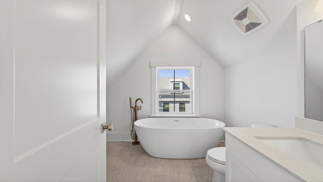 Furnished interior view inside a new home in Grants Court, Charleston (Image 13).