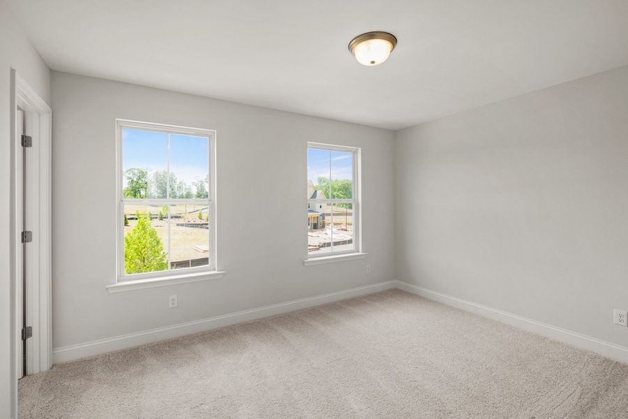 Representative unfurnished interior of a home built from the Charlton by UnionMain Homes in Austin Springs, Bethlehem (Image 22).