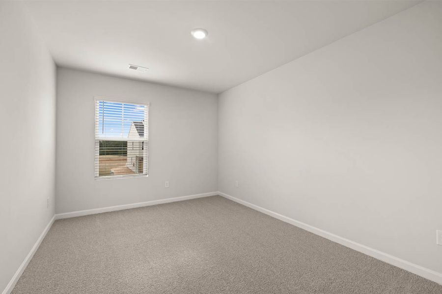 Representative unfurnished interior of a home built from the Elston by D.R. Horton in Captain's Corner, Grovetown (Image 37).