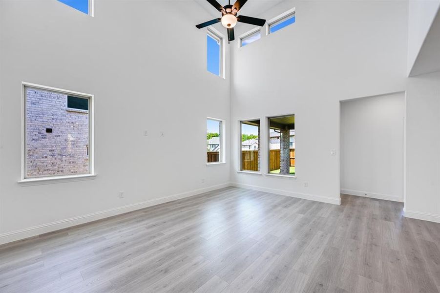 Spacious, unfurnished interior of a new home in Stoneridge, Melissa (Image 23). Spacious, unfurnished interior of a new home in Stoneridge, Melissa (Image 23).