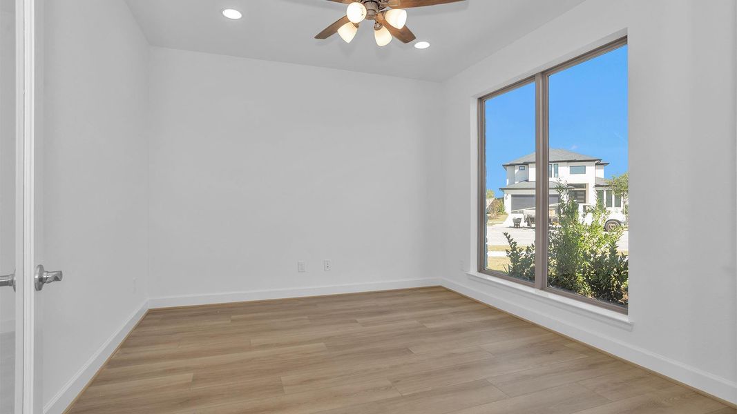 Spacious, unfurnished interior of a new home in Grange 50', Katy (Image 13). Spacious, unfurnished interior of a new home in Grange 50', Katy (Image 13).