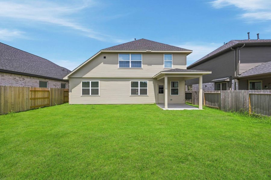 Exterior details and patio area of a home in Audubon, Magnolia (Image 3).