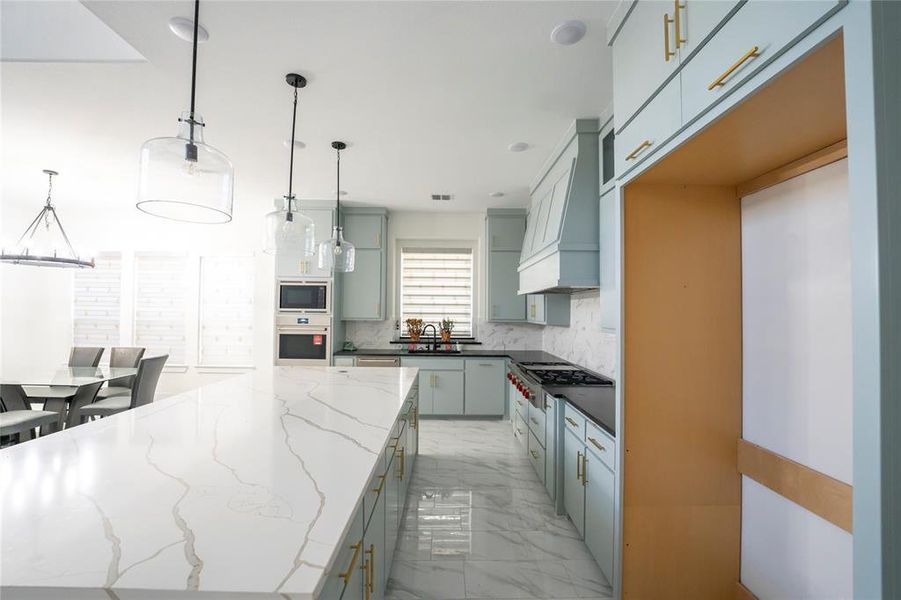 Furnished interior view inside a new home in , Frisco (Image 6).