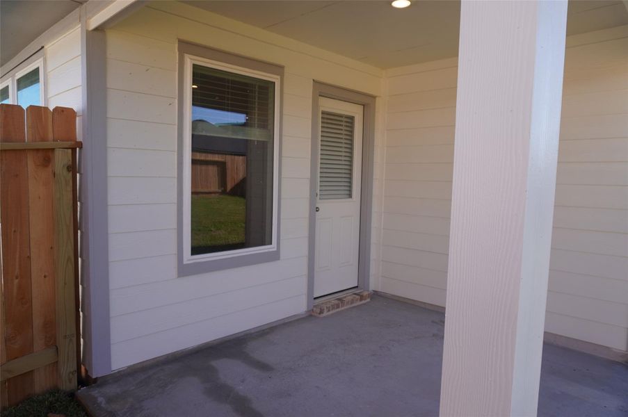 Exterior details and patio area of a home in , Fulshear (Image 16).