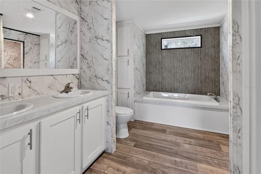 Furnished interior view inside a new home in , Spring Hill (Image 11).