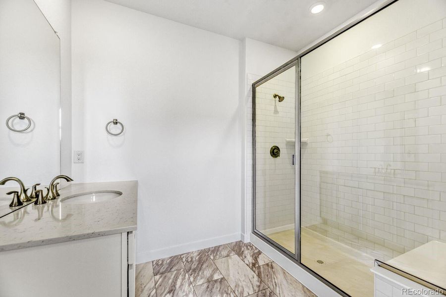 Furnished interior view inside a new home in Vermilion Creek, Centennial (Image 7).
