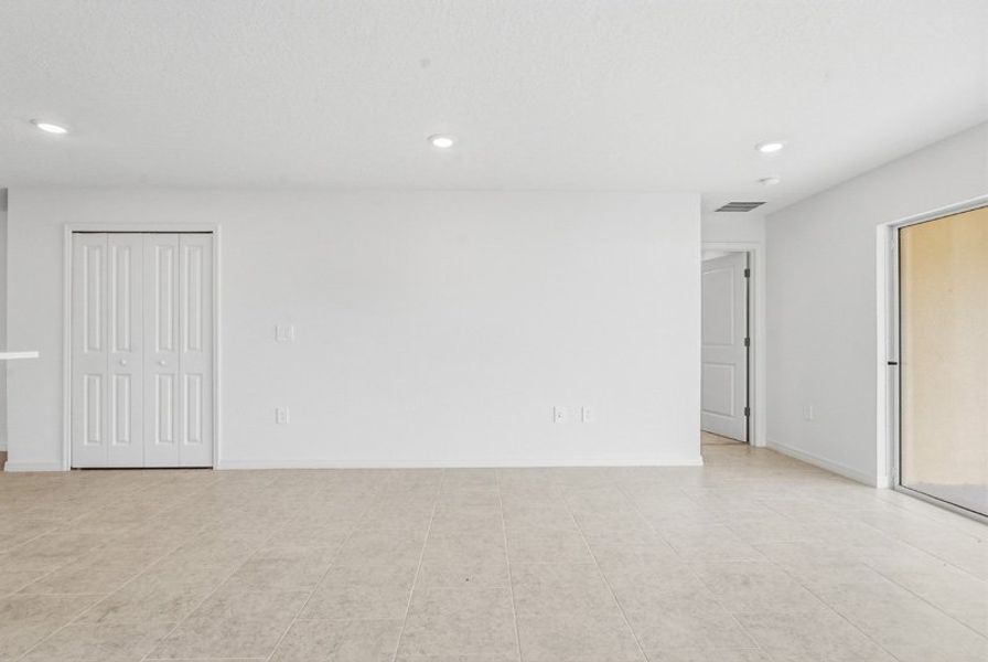 Spacious, unfurnished interior of a new home in Richmond Cove, Palm Bay (Image 36). Spacious, unfurnished interior of a new home in Richmond Cove, Palm Bay (Image 36).