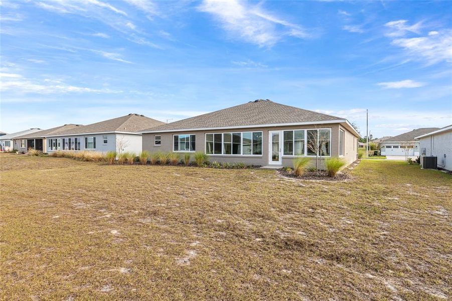 Exterior details and patio area of a home in , Ocala (Image 37).