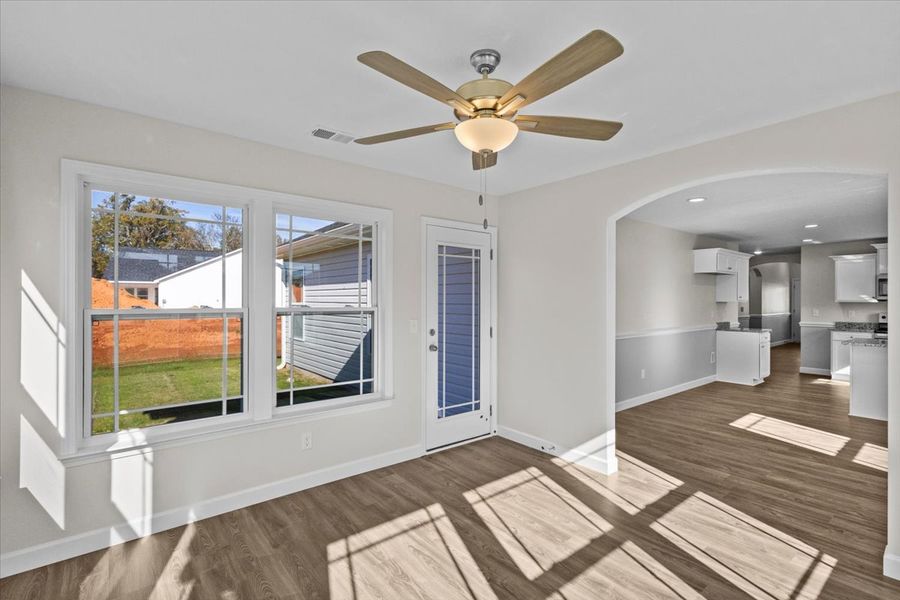 Representative unfurnished interior of a home built from the Morgan by Enchanted Homes in Lonesome Dove, San Antonio (Image 18).