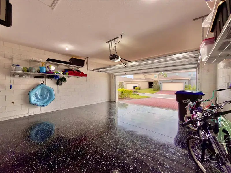 Image 37 of a home in Waterleigh. Image 37 of a home in Waterleigh.