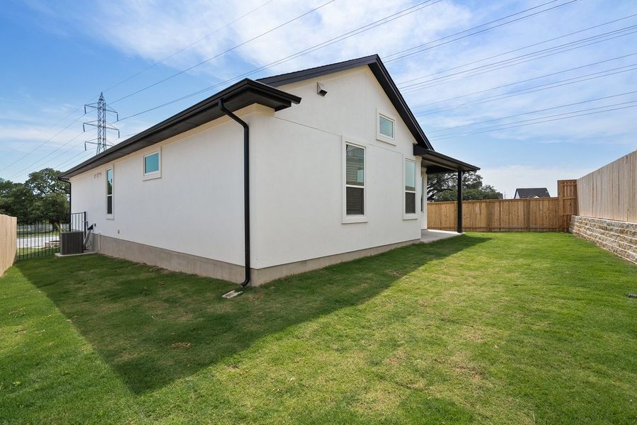 Image 22 of a home in Foxfield.