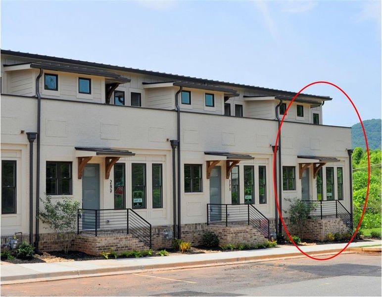Image 54 of a home in The Carlyle. Image 54 of a home in The Carlyle.