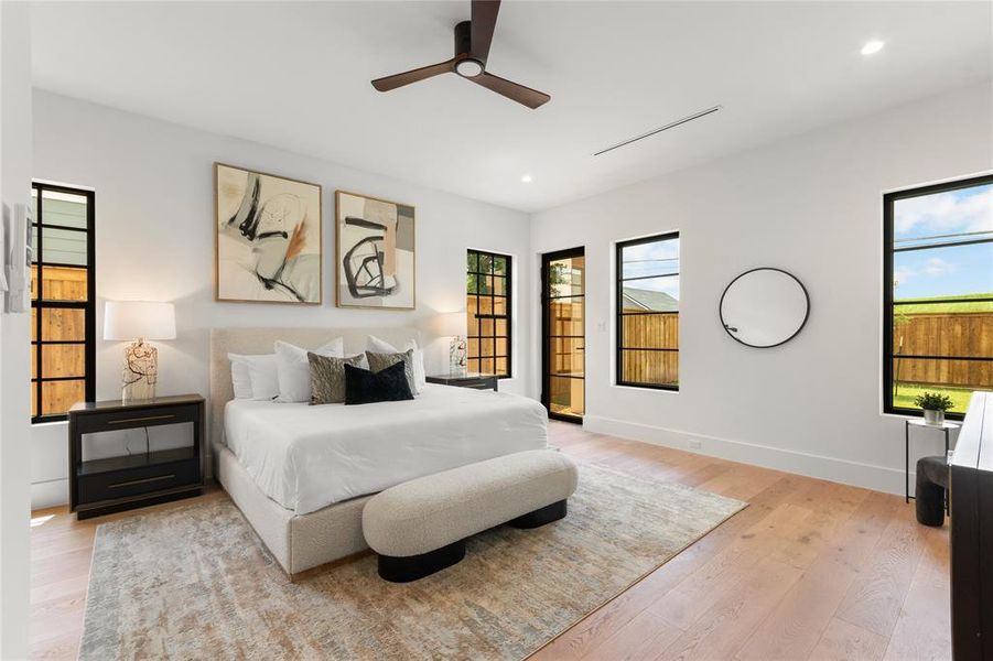 Furnished interior view inside a new home in , Fort Worth (Image 17).