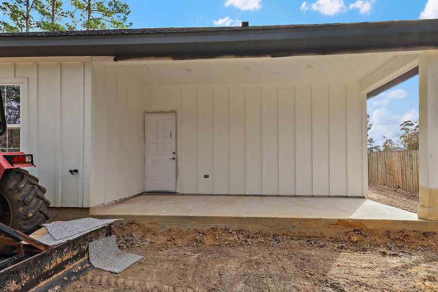 Exterior details and patio area of a home in , Crosby (Image 17).