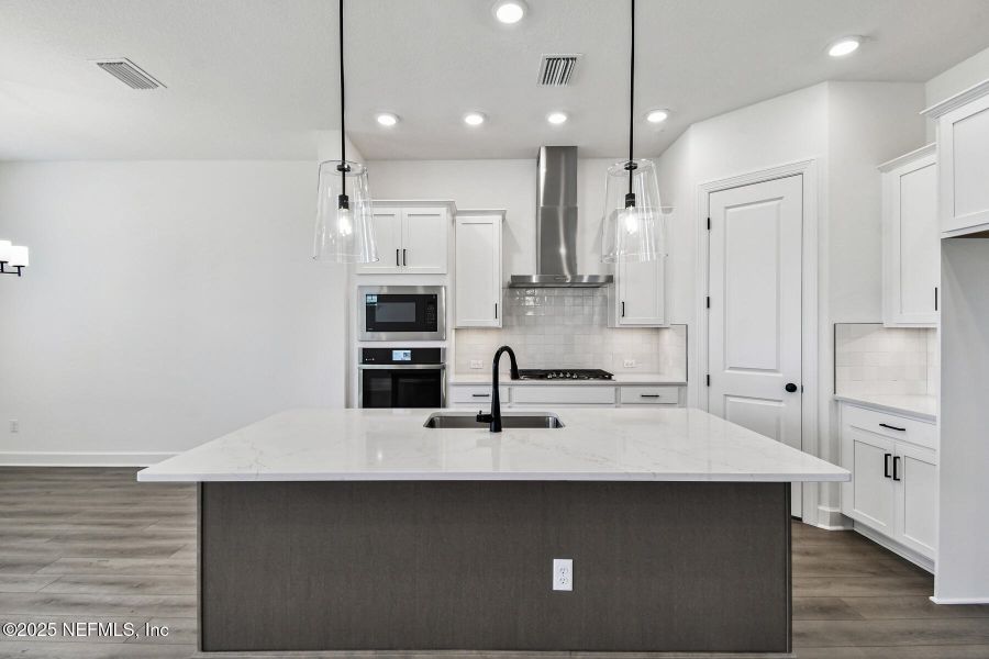 Furnished interior view inside a new home in Granville at eTown 34', Jacksonville (Image 6).