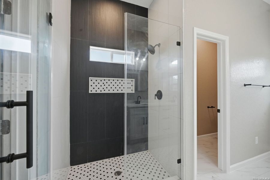 Furnished interior view inside a new home in , Devine (Image 17).
