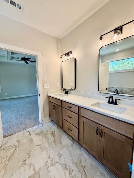Furnished interior view inside a new home in Lakefield, Palmetto (Image 7).