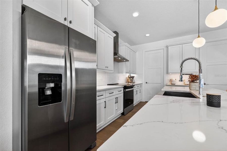 Furnished interior view inside a new home in , Tampa (Image 15).