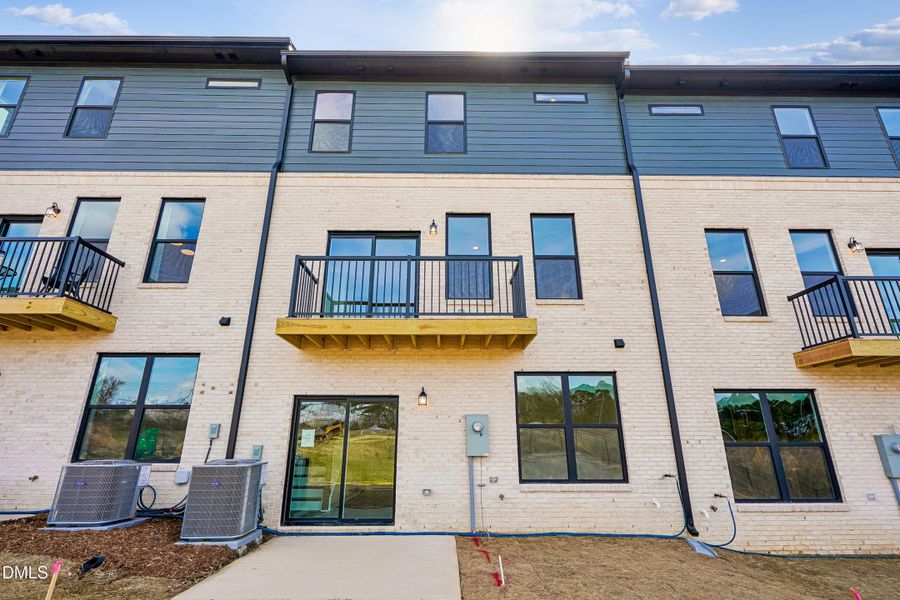 02-Back Elevation 02-Back Elevation