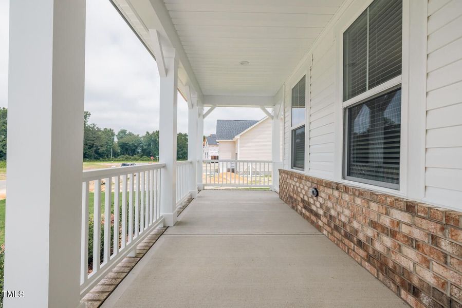 Spacious, unfurnished interior of a new home in Tobacco Road, Angier (Image 101). Spacious, unfurnished interior of a new home in Tobacco Road, Angier (Image 101).