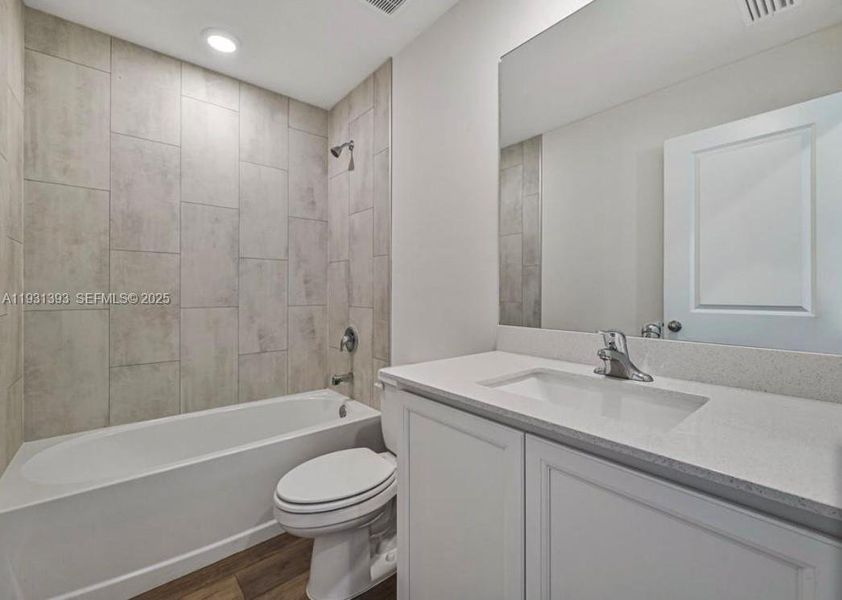 Furnished interior view inside a new home in , Fort Myers (Image 5). Furnished interior view inside a new home in , Fort Myers (Image 5).