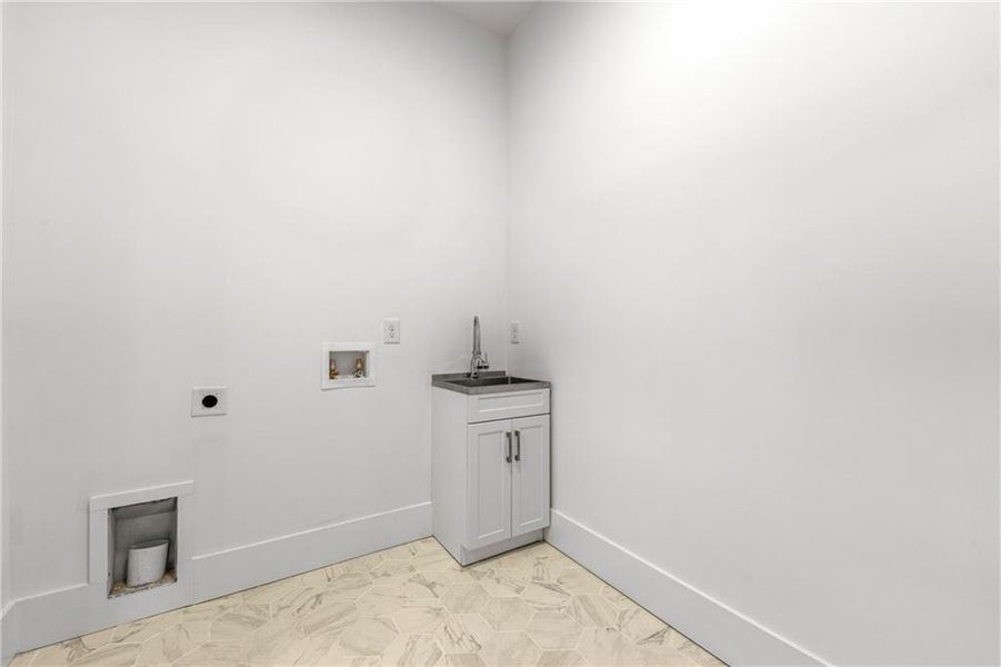 Image 43 of a home in .