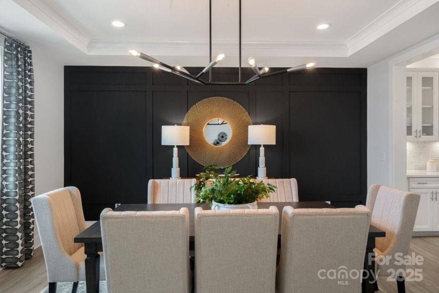 Digital Image Similar