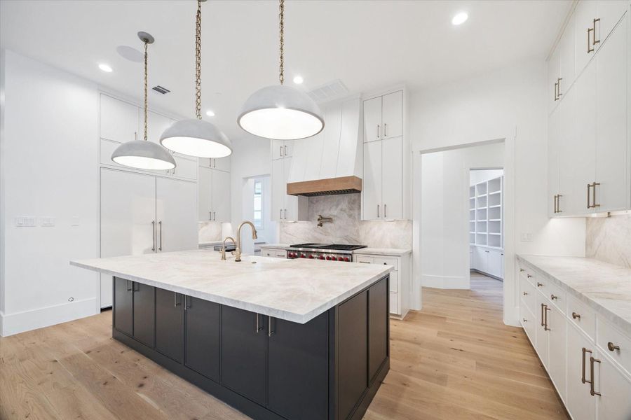 Furnished interior view inside a new home in , Hunters Creek Village (Image 21). Furnished interior view inside a new home in , Hunters Creek Village (Image 21).