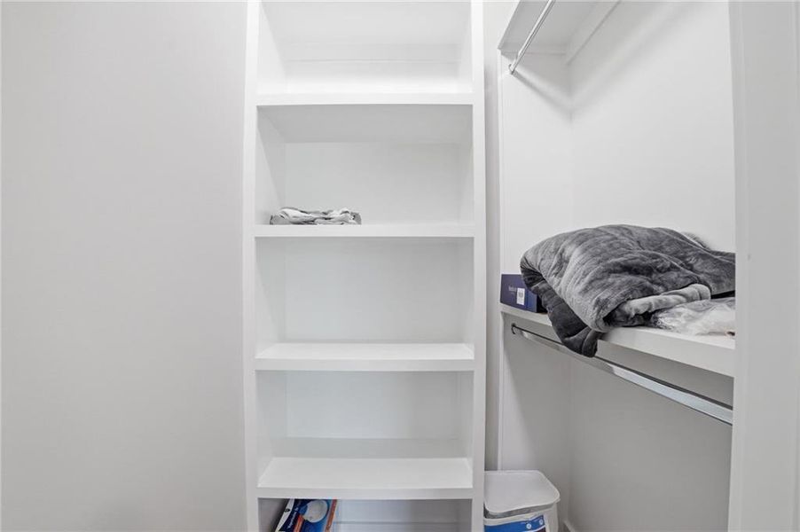 Close-up of interior finishes inside a home in , Jasper (Image 21).