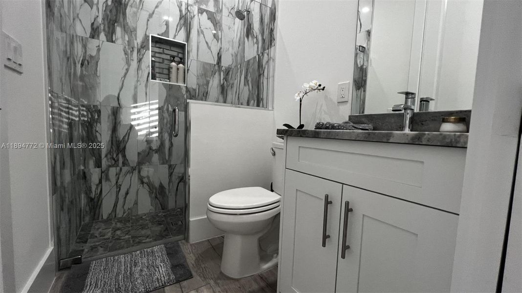 Image 35 of a home in .