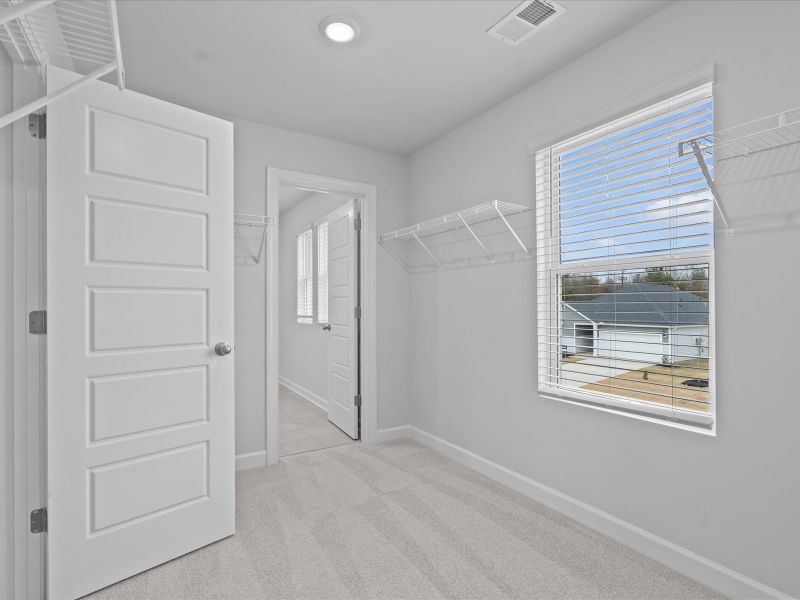 Spacious, unfurnished interior of a new home in Chatham Forest, Duncan (Image 18). Spacious, unfurnished interior of a new home in Chatham Forest, Duncan (Image 18).