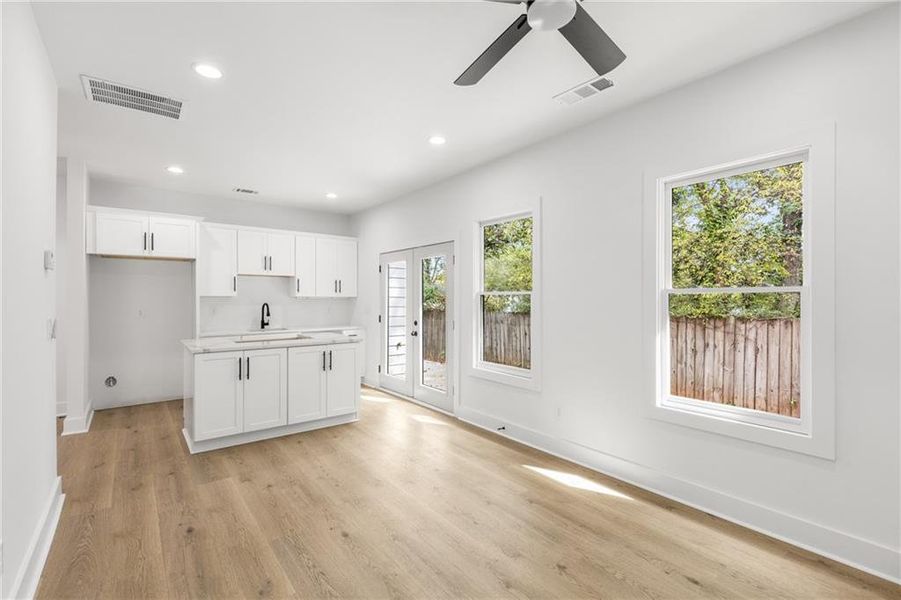 Spacious, unfurnished interior of a new home in , Atlanta (Image 20). Spacious, unfurnished interior of a new home in , Atlanta (Image 20).
