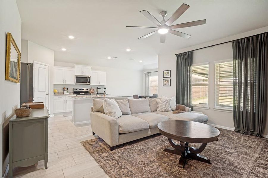 Furnished interior view inside a new home in , Fort Worth (Image 16).