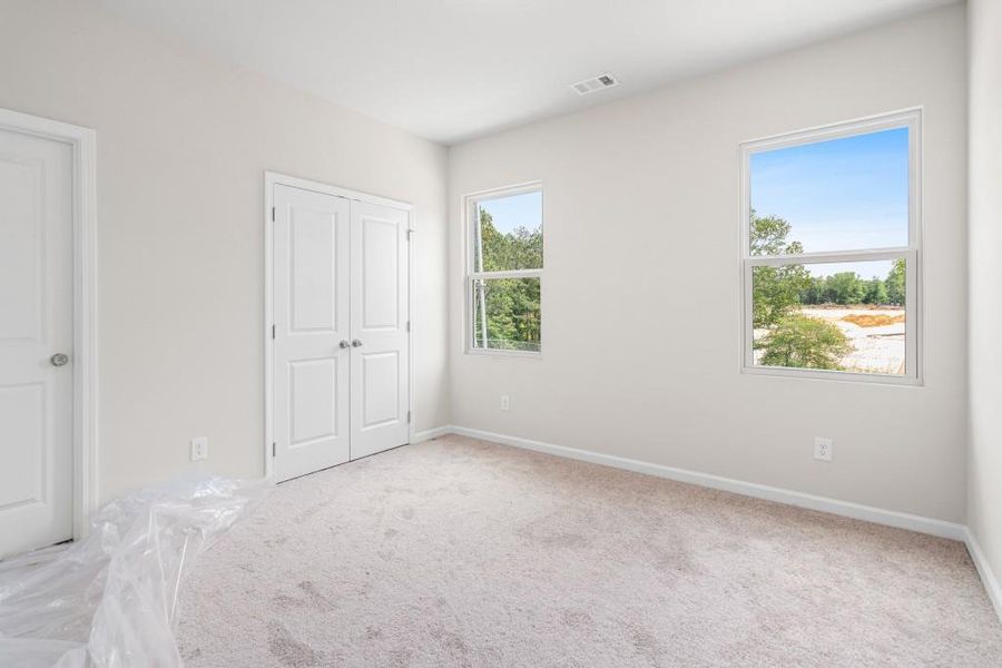Spacious, unfurnished interior of a new home in Harmony, Auburn (Image 25).