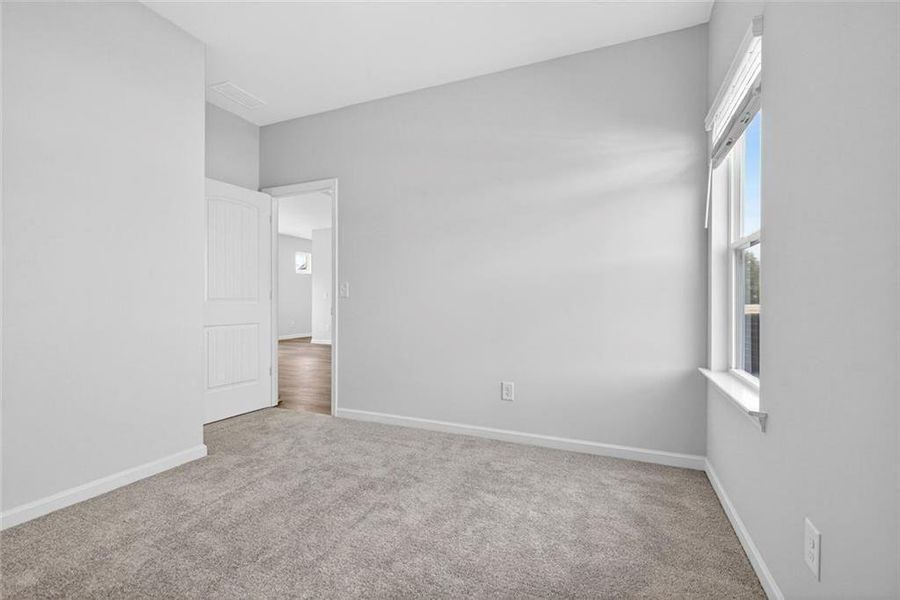 Spacious, unfurnished interior of a new home in Meadowbrook, Cartersville (Image 18). Spacious, unfurnished interior of a new home in Meadowbrook, Cartersville (Image 18).