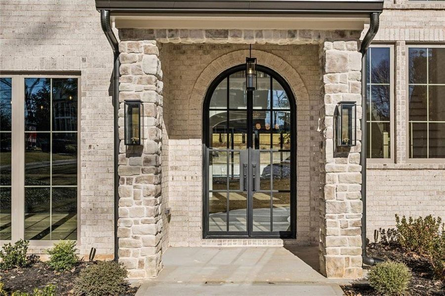 Exterior details and patio area of a home in , Brookhaven (Image 3).