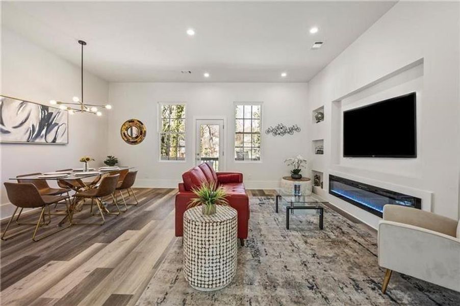 Furnished interior view inside a new home in , Hapeville (Image 9).