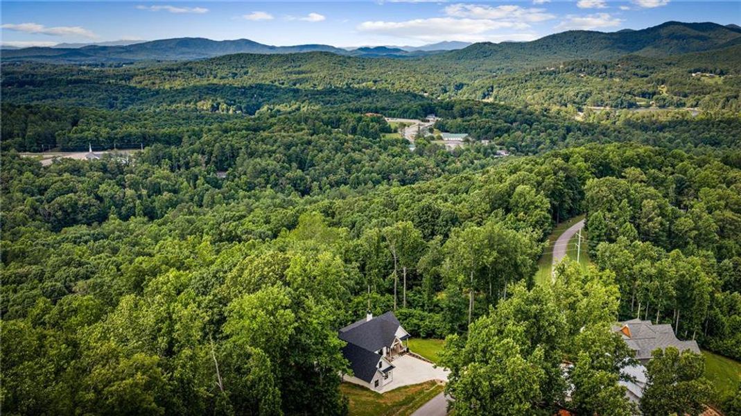 Natural landscape and outdoor views near in Blairsville (Image 88). Natural landscape and outdoor views near in Blairsville (Image 88).